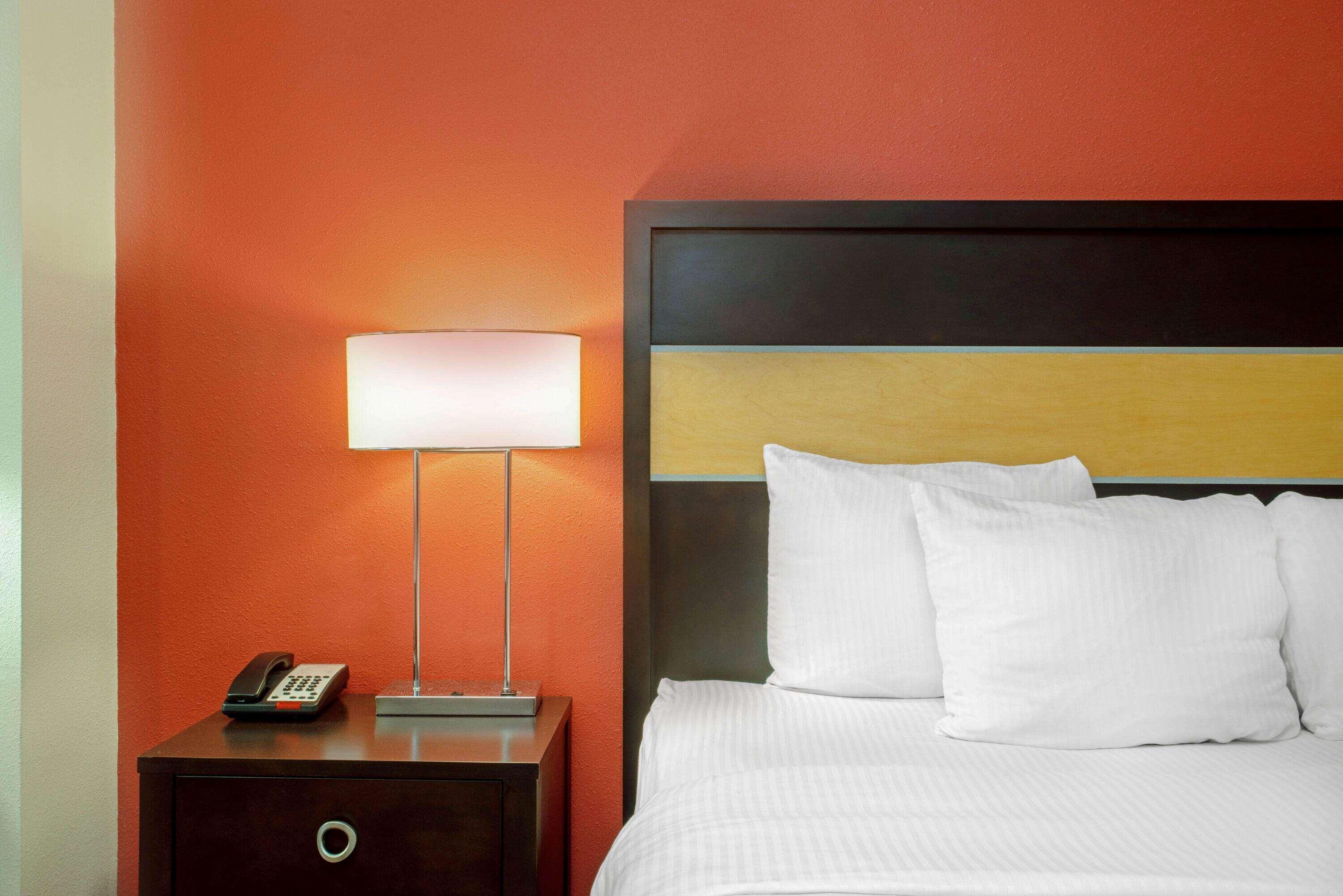 La Quinta By Wyndham Leesville Ft. Polk Bagian luar foto