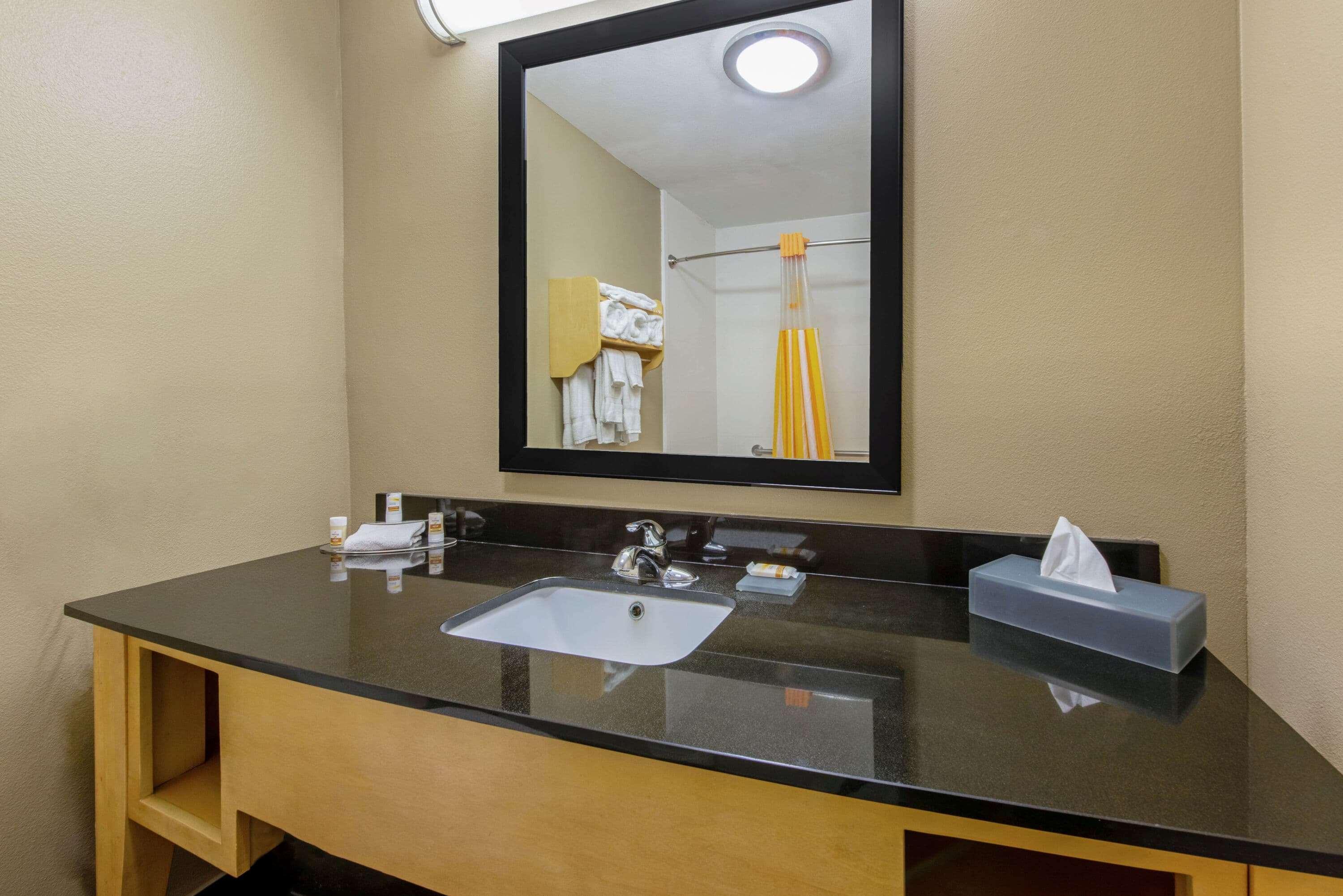 La Quinta By Wyndham Leesville Ft. Polk Bagian luar foto